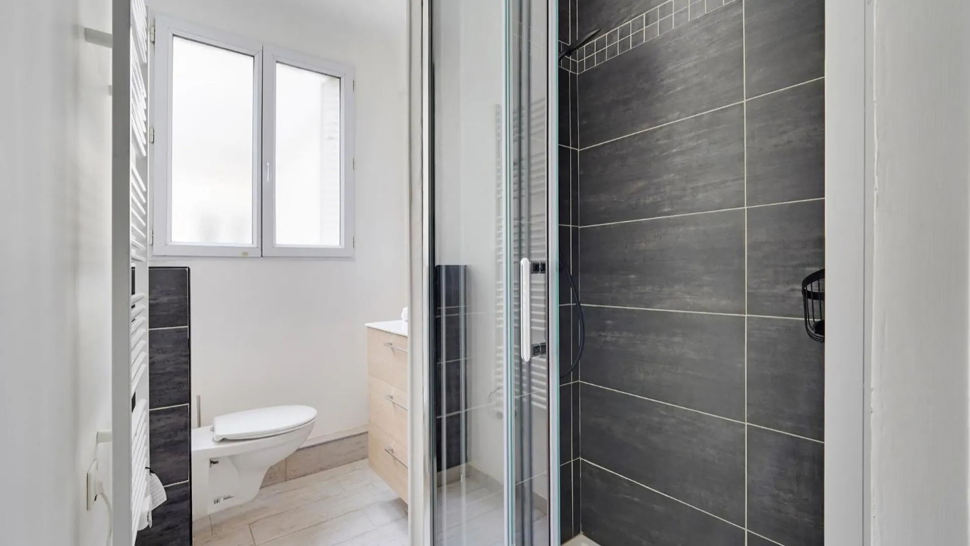 4 120m2 - Vue Tour Eiffel A Saint-germain Apartment