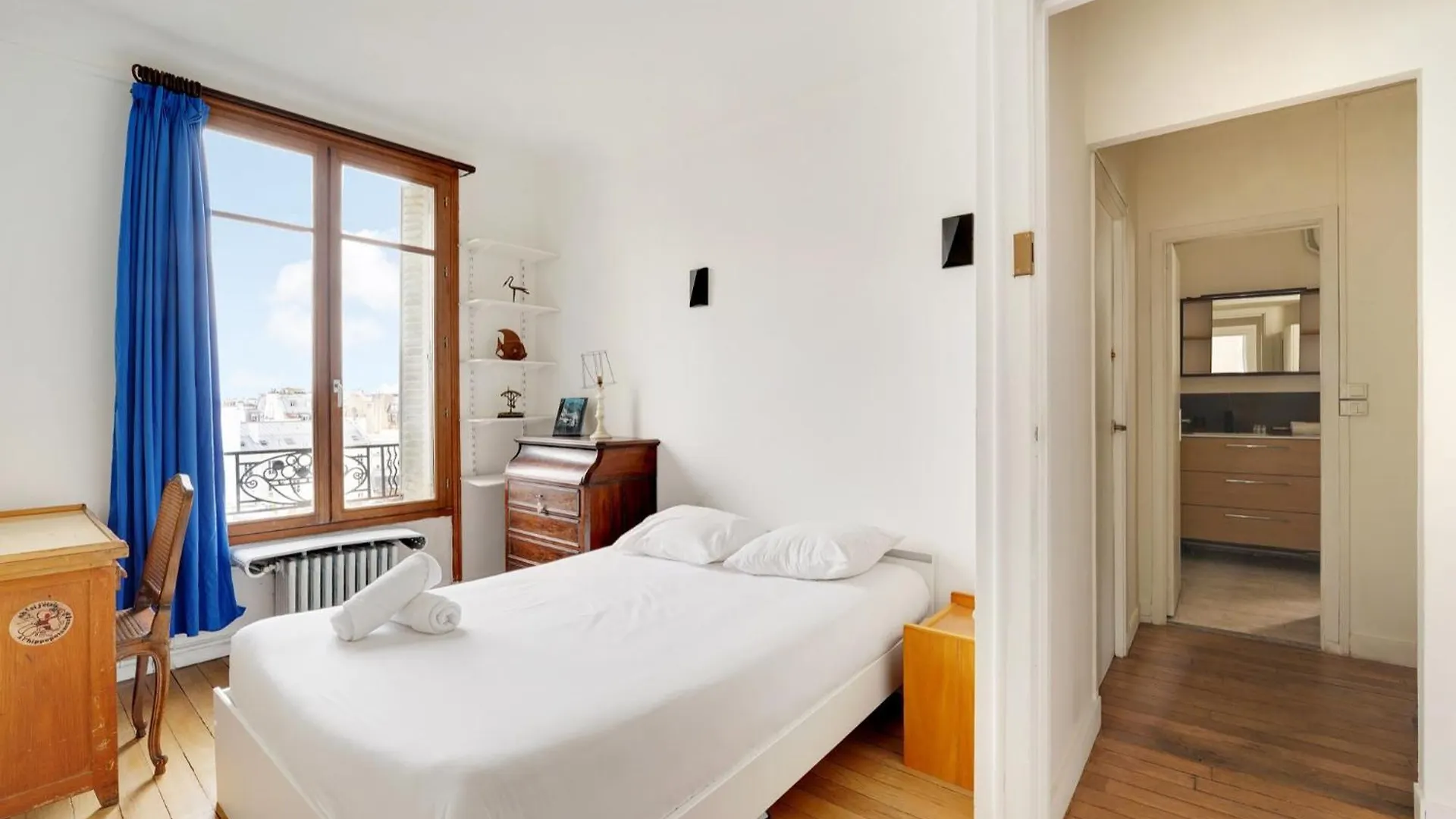 4 120m2 - Vue Tour Eiffel A Saint-germain Apartment